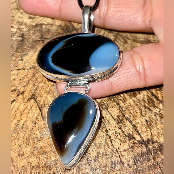 Dark Banded Botswana Agate Pendant 2 1/2” - Picture 1 of 8